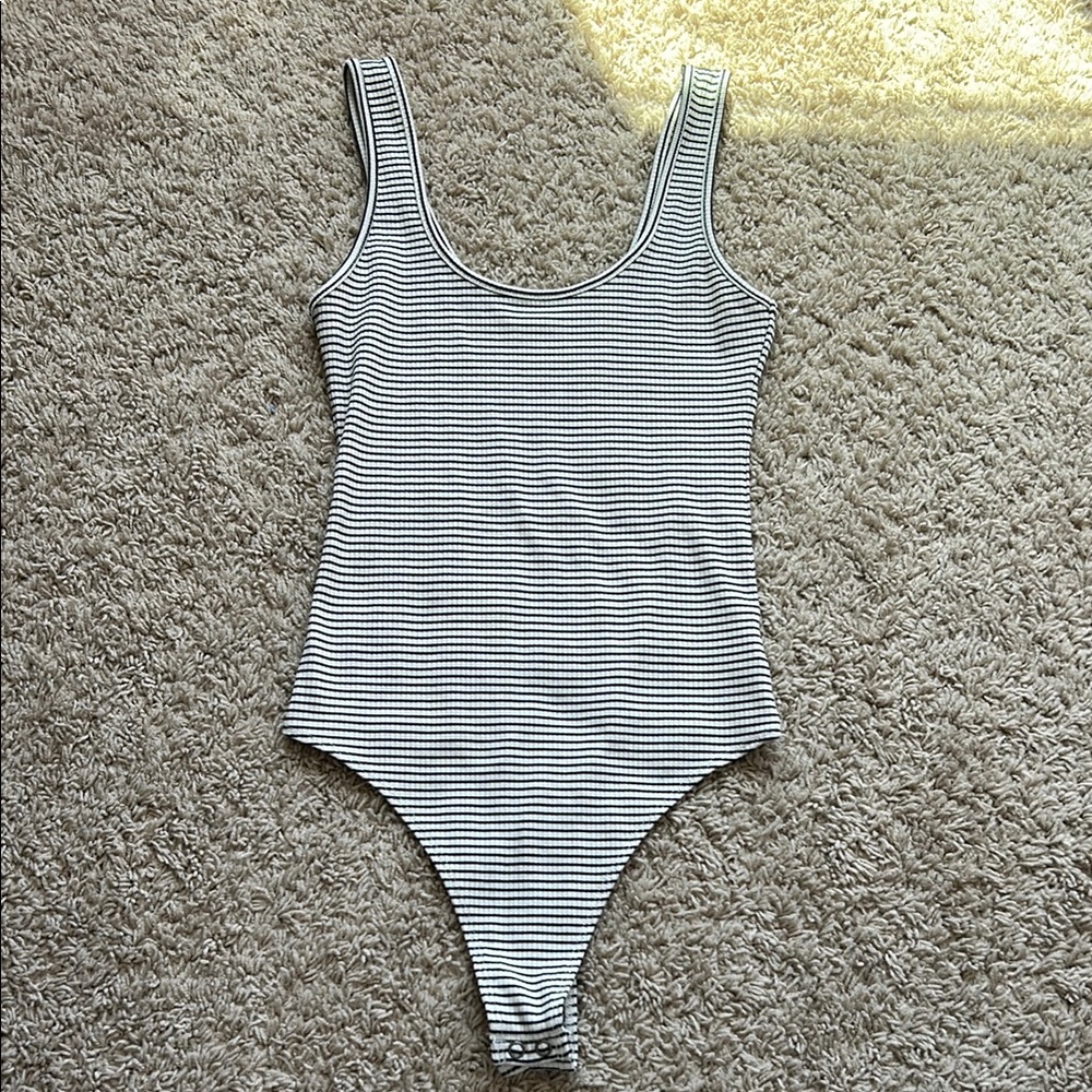 American Eagle Outfitters Black and White Bodysuit Classic Design